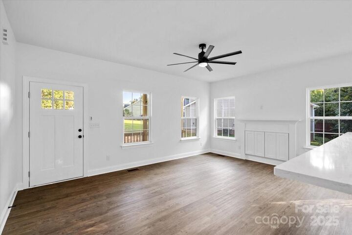 Property Photo: 2309 Larkspur Lane 54 NC 28174