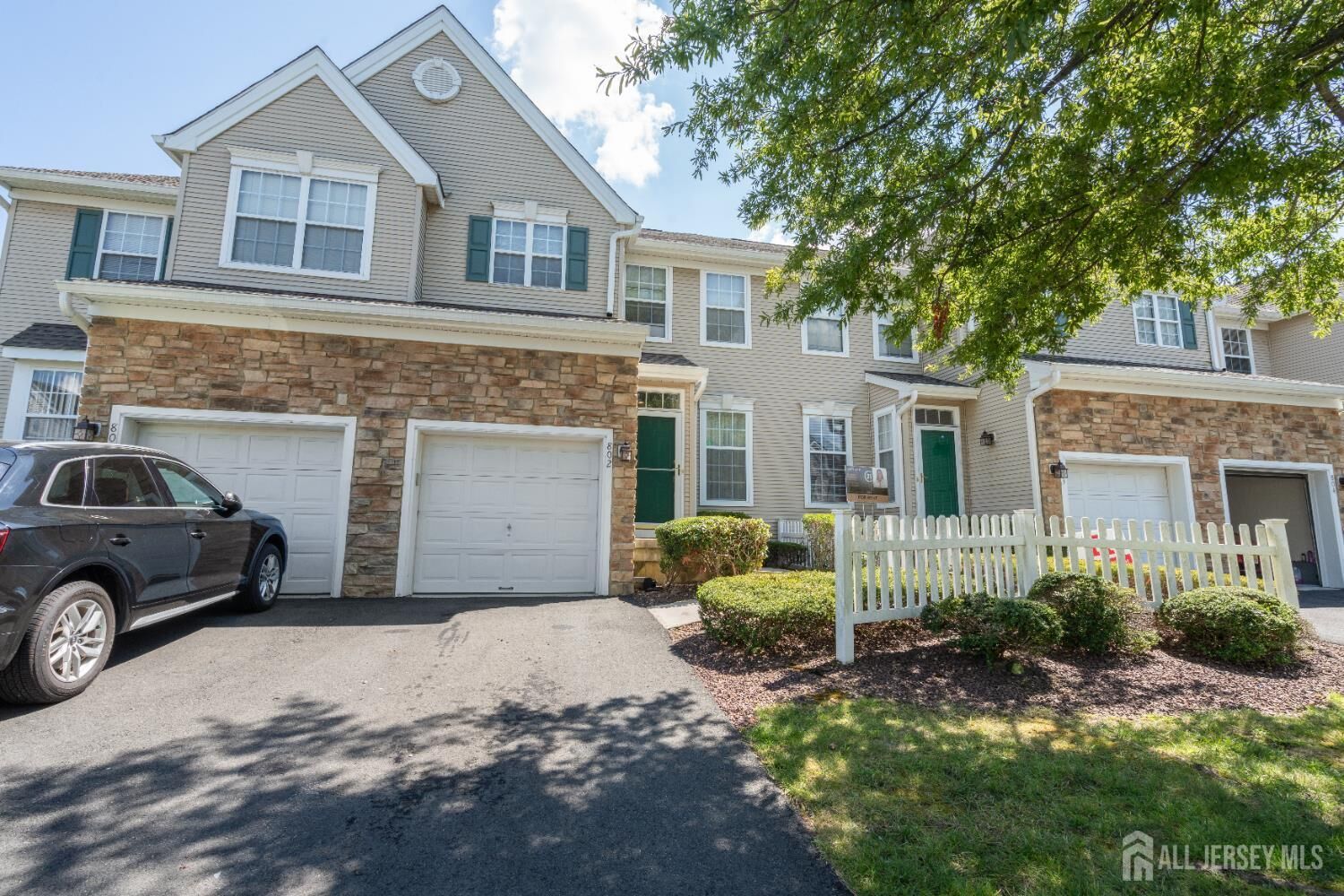 Property Photo:  802 Yarrow Circle  NJ 08810 
