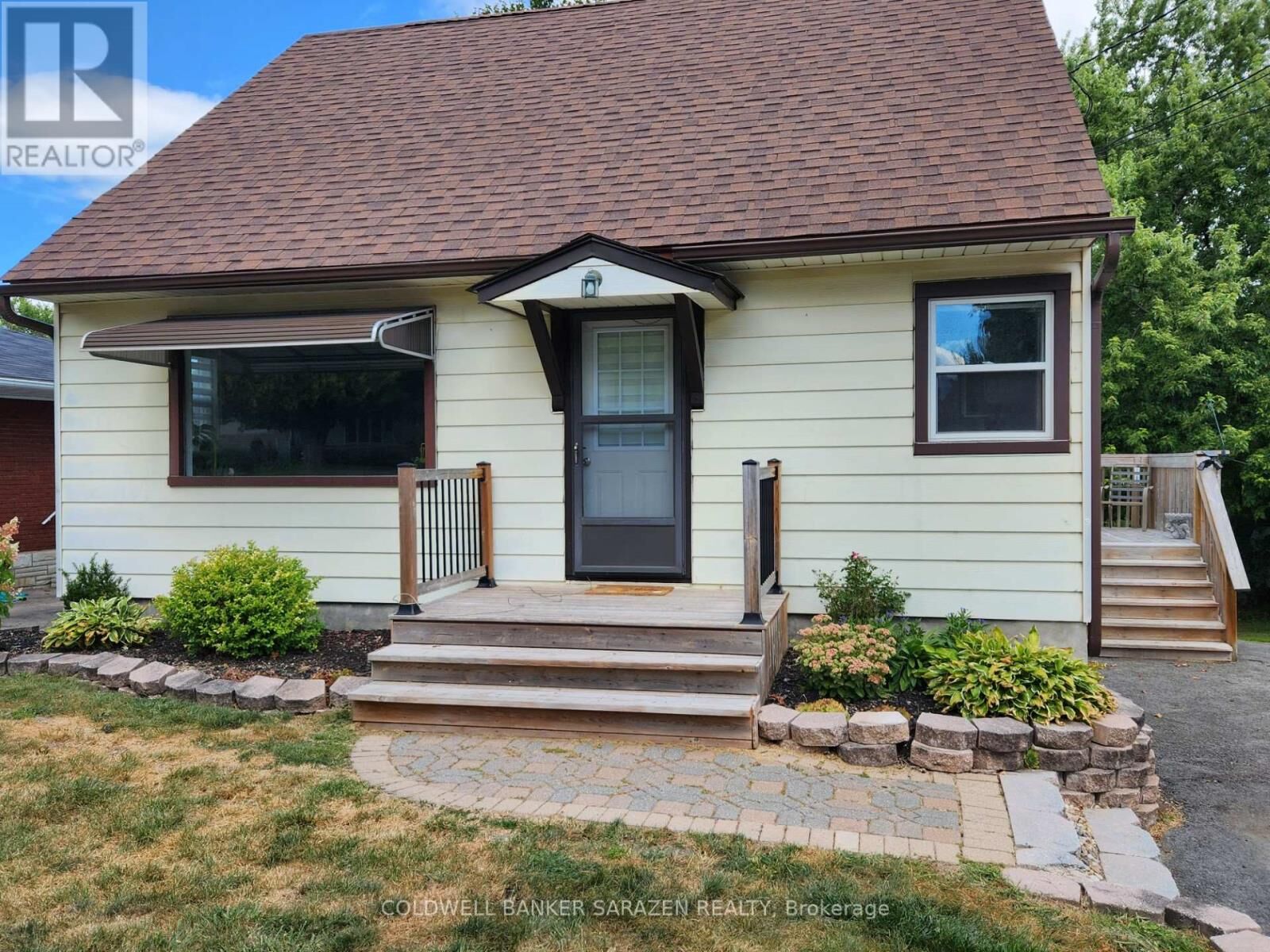 Property Photo:  56 River Road South  ON K7S 1R2 