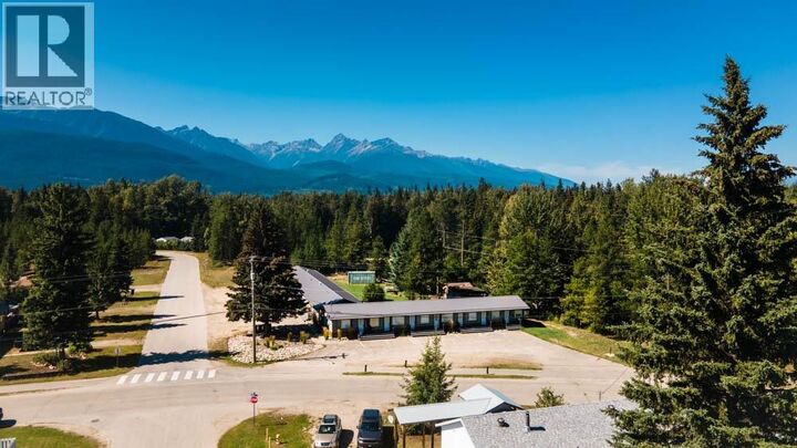 Property Photo:  1300 2nd Avenue  BC V0E 2Z0 