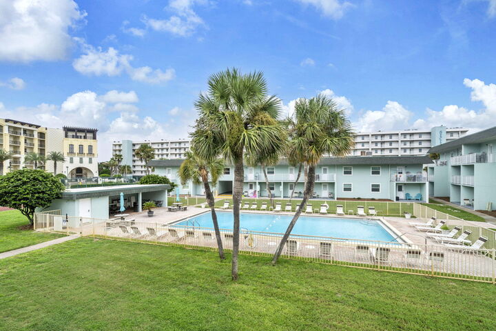 Property Photo:  885 Santa Rosa Boulevard 203-C  FL 32548 