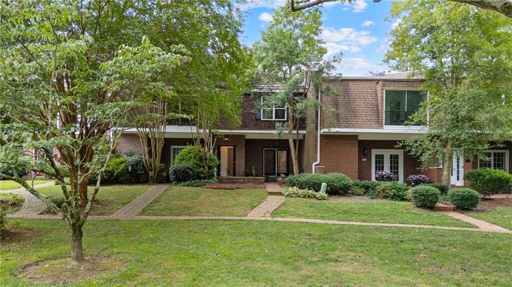 Property Photo:  260 Manning Road SW 19  GA 30064 