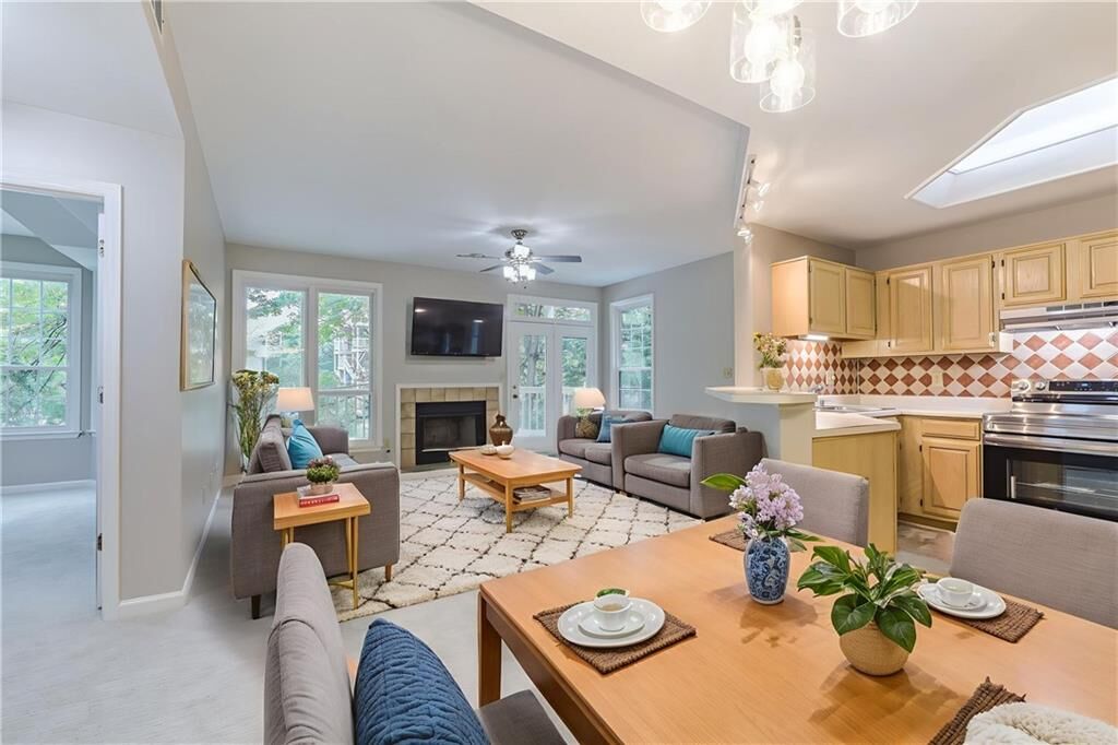 Property Photo:  915 McGill Park Avenue NE  GA 30312 