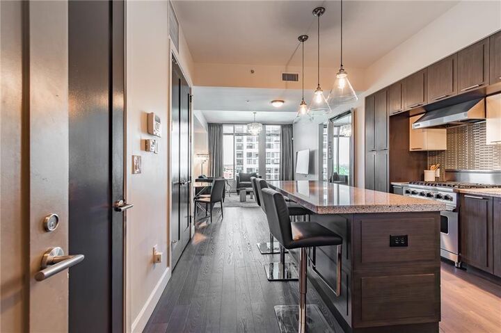 Property Photo: 1820 Peachtree Street NW 1111 GA 30309
