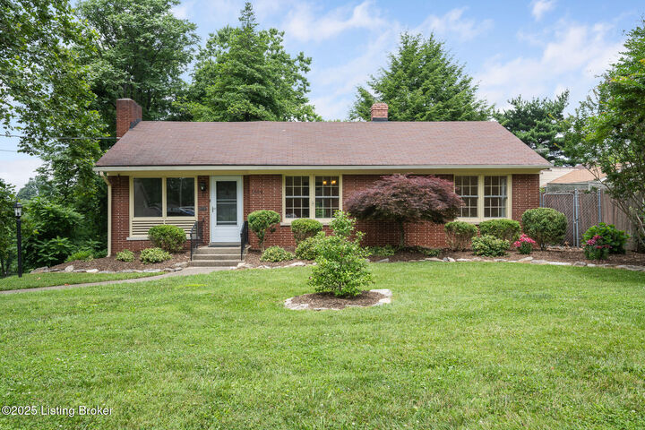 Property Photo:  1669 Trigg St  KY 40213