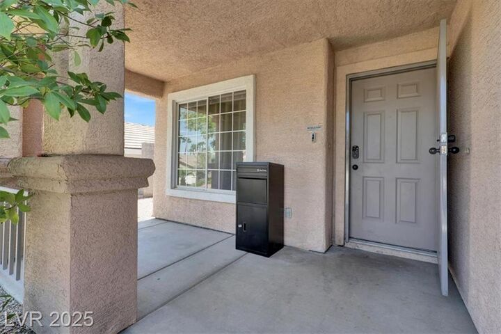 Property Photo:  1512 Iron Springs Drive  NV 89144 