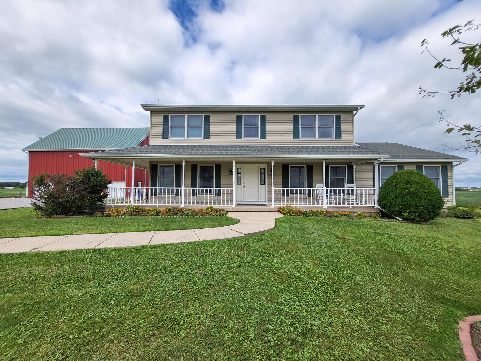 Property Photo:  17204 Colorado Street  IN 46341 