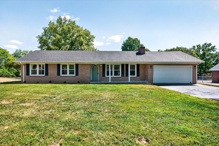 702 N Powell Avenue  Berea KY 40403 photo