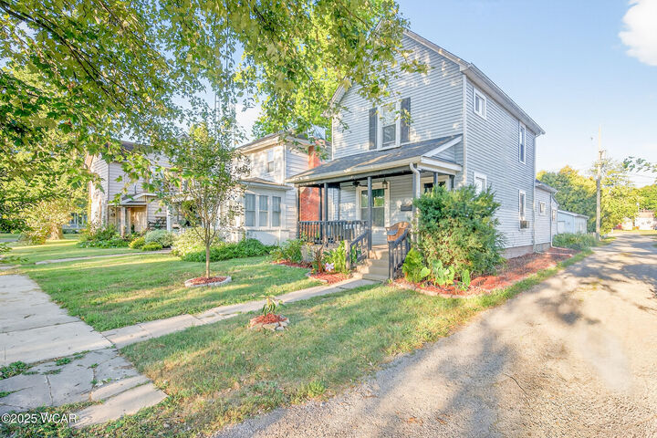 Property Photo:  613 N Wayne Street  OH 43326 