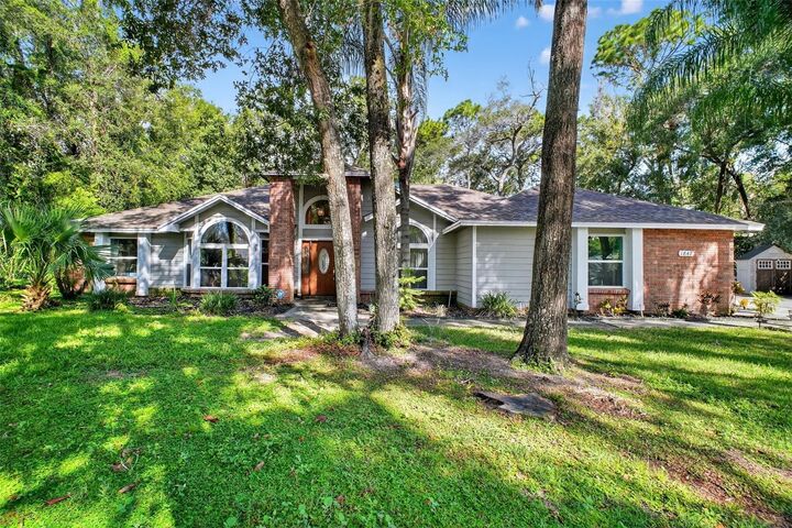 Property Photo: 1847 Eagles Point FL 32712