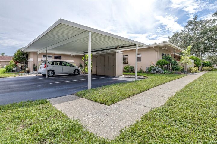 Property Photo: 2484 Laurelwood Drive C FL 33763