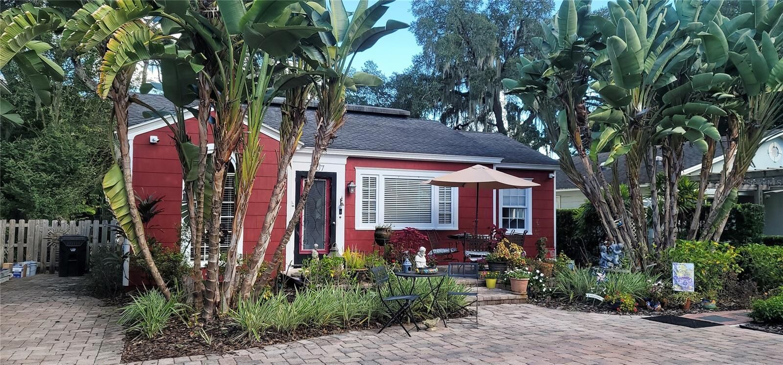 Property Photo: 1607 S Eola Drive FL 32806