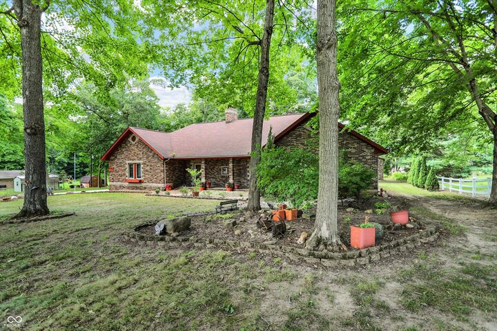 Property Photo: 3510 E 200 N IN 47905
