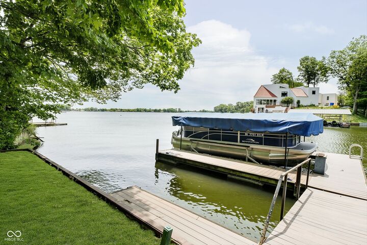Property Photo: 119 Wesley Circle IN 46062