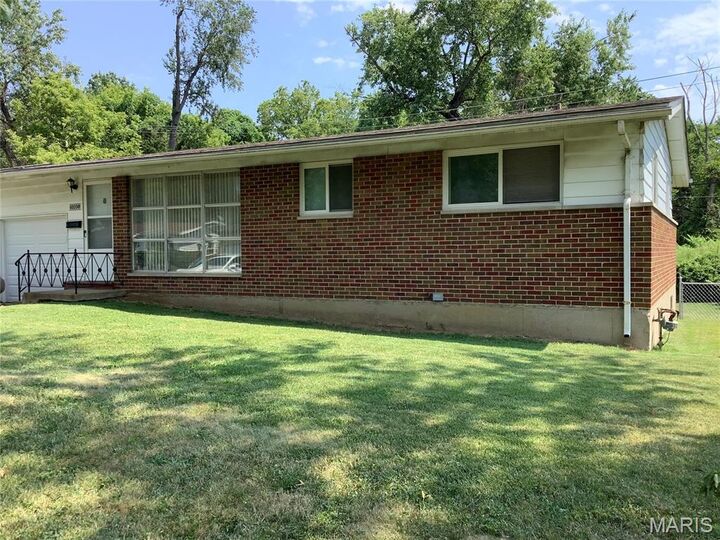Property Photo: 10208 Monarch Drive MO 63136
