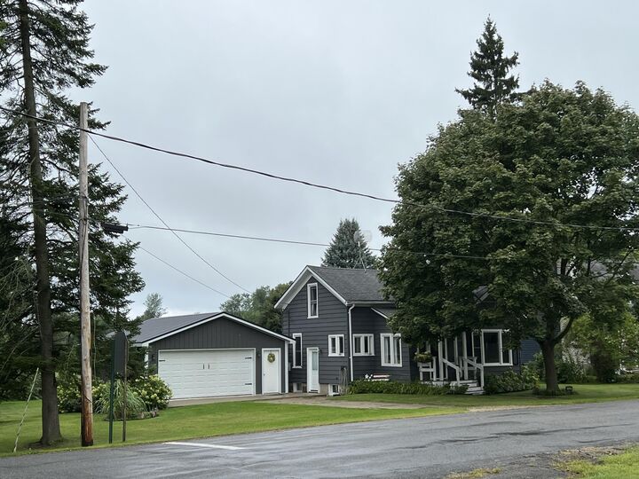 Property Photo: 430 Sherman Avenue MI 48850