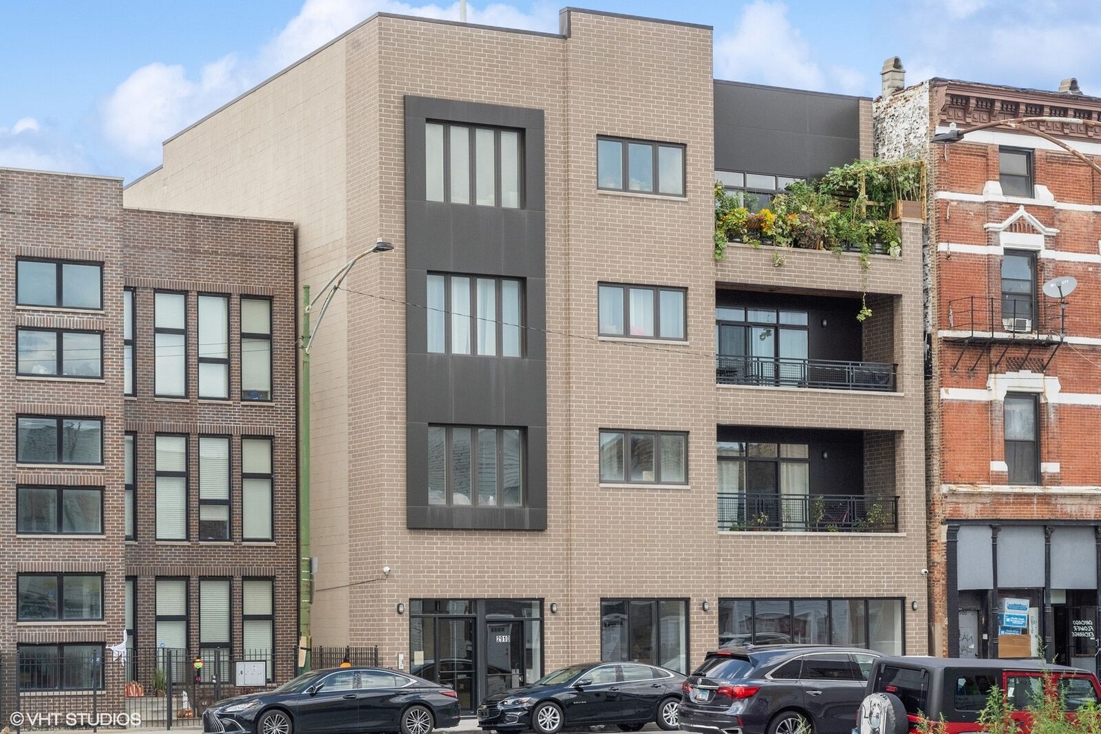 Property Photo: 2910 S Archer Avenue 3B IL 60608