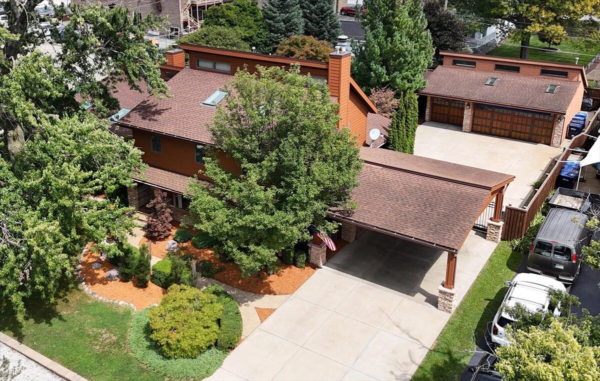Property Photo: 11109 S Normandy Avenue IL 60482