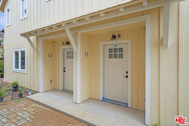 Property Photo:  1317 Punta Gorda 7  CA 93103 