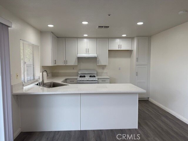 Property Photo:  14084 Rothchild Court  CA 92336 