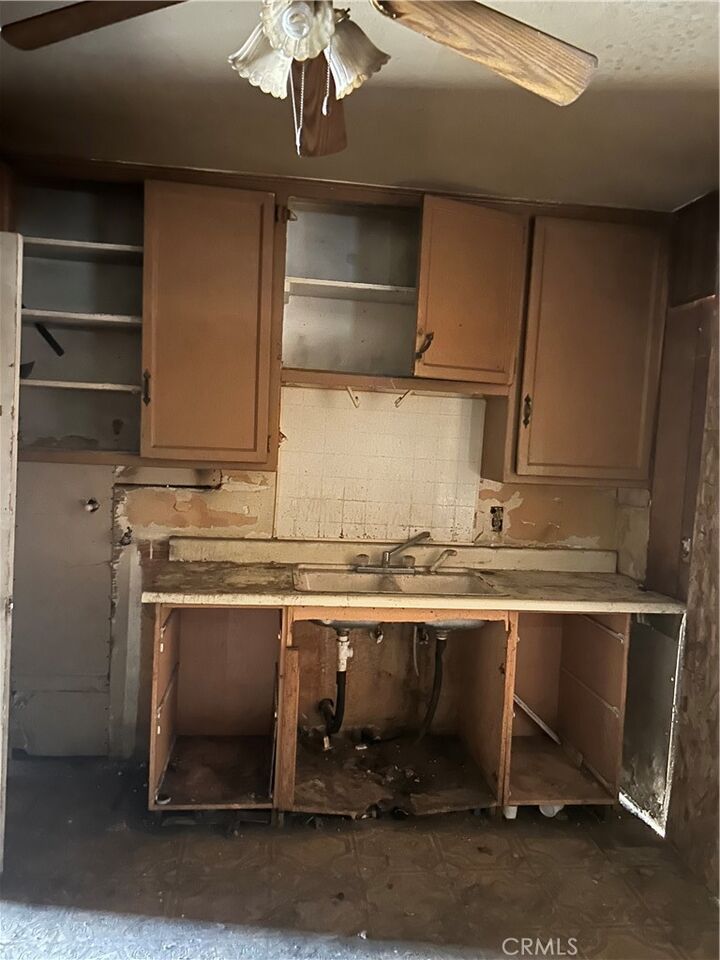 Property Photo:  1556 Riverside Drive  CA 92311 