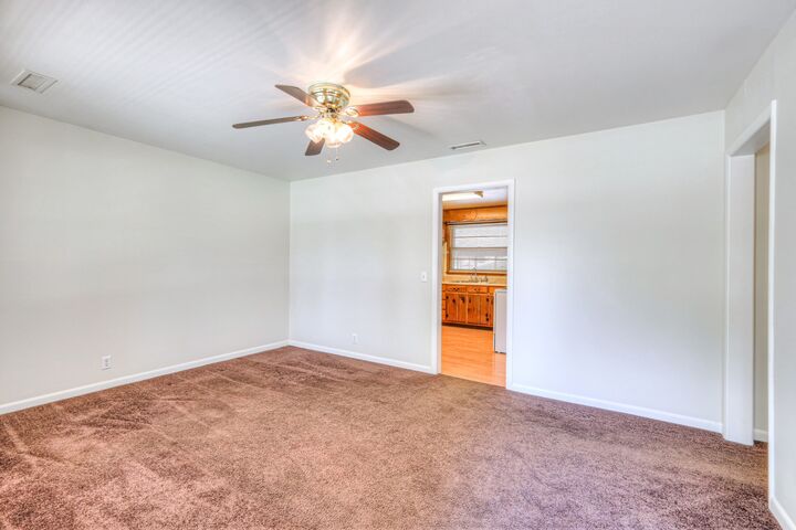 Property Photo:  1018 Hunt St  TN 37130 