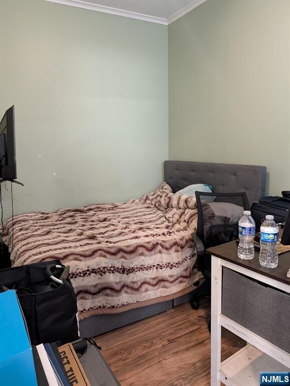 Property Photo:  17 Grant Avenue  NJ 07029 