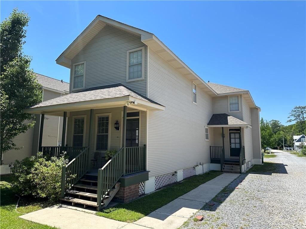 Property Photo: 804-806 Carroll Street LA 70448