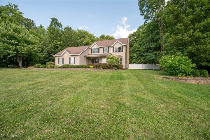 Property Photo: 899 Upton Road OH 44509