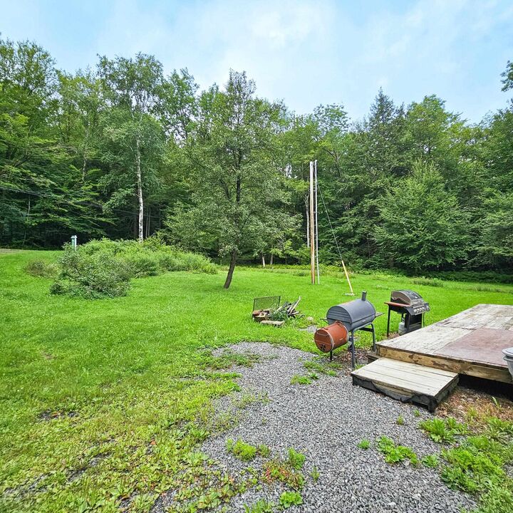 Property Photo:  1175 Quarry Road  VT 05143 