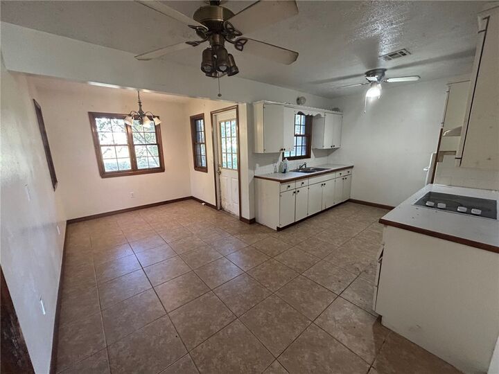 Property Photo:  608 Birmingham Street  AR 72736 