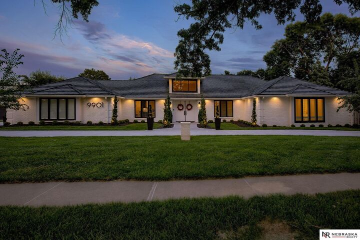 9901 Broadmoor Road  Omaha NE 68114 photo