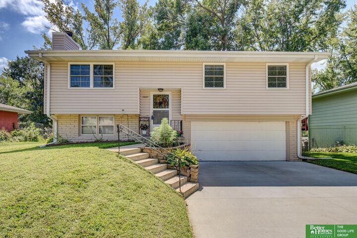 Property Photo: 9447 Ames Avenue NE 68134