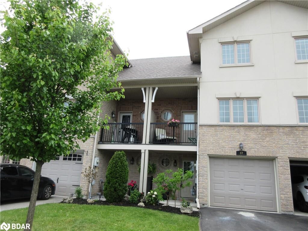Photo de la propriété: 175 Stanley Street Street 37 ON L4M 0G2