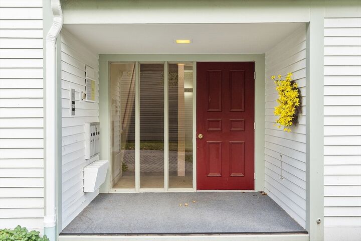 Property Photo:  1 Concord Greene 7  MA 01742 