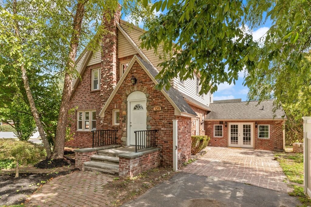 Property Photo:  129A &B Maple Ave  MA 01545 