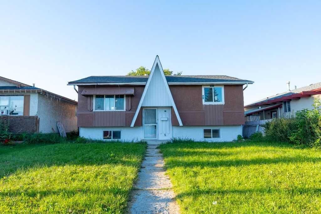 Property Photo:  4116 8 Avenue SE  AB T2A 4W4 