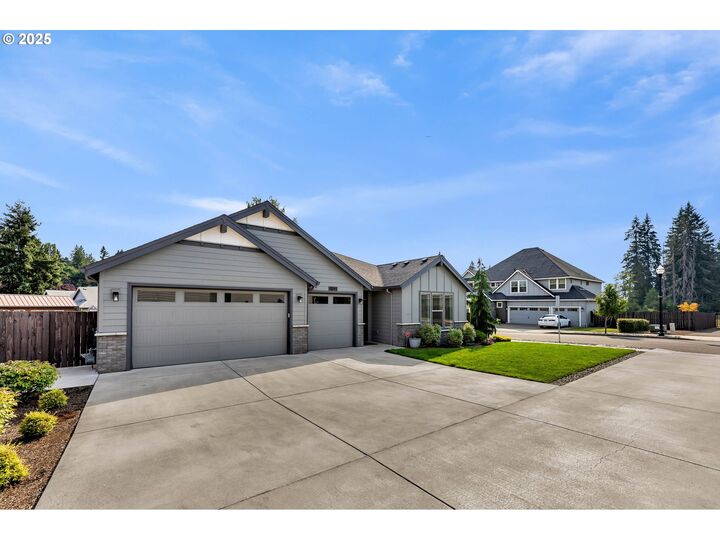 Property Photo: 2501 NE 7th Dr WA 98604