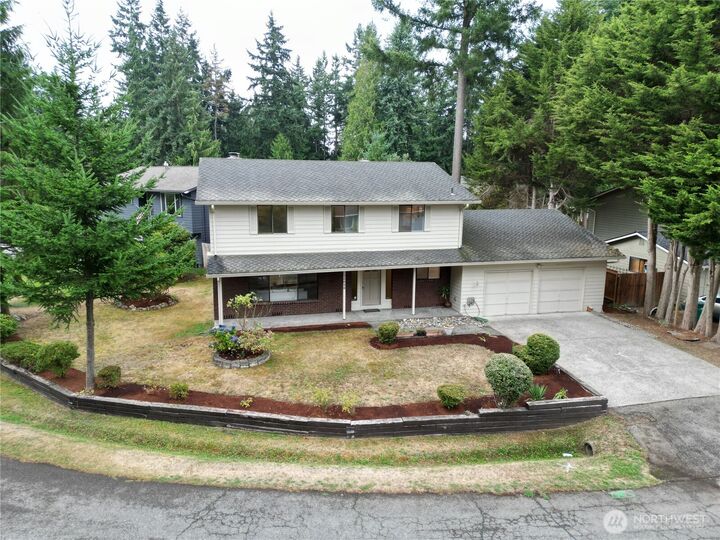 Property Photo:  14026  62nd Place W  WA 98026 