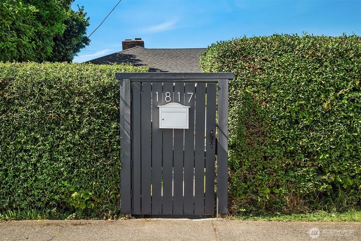 Property Photo: 1817 S 3rd Street WA 98273