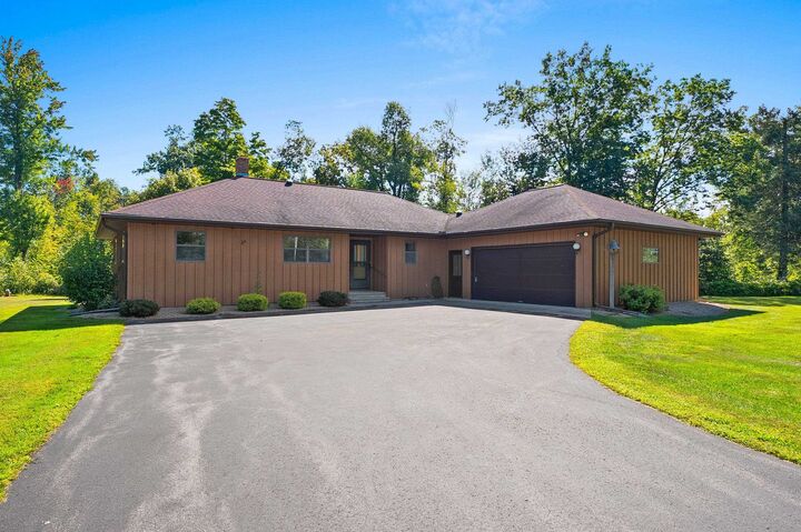 Property Photo: 14994 Shadow Lake Road WI 54949-9563