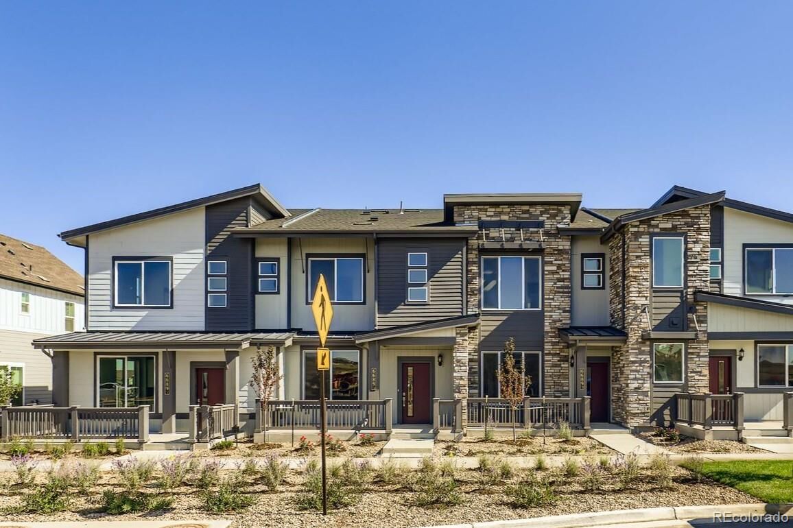 Property Photo: 6689 Parterre Parkway N 1 CO 80602