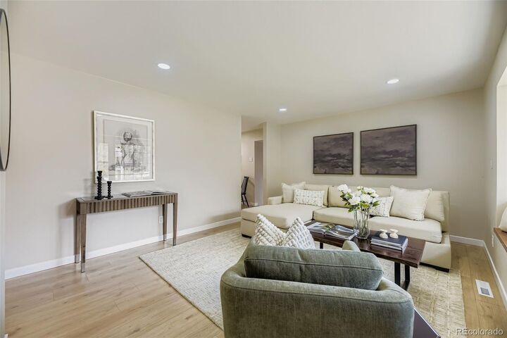 Property Photo:  414 S Worchester Way  CO 80012 