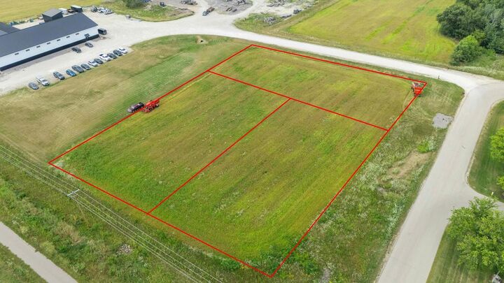 L1 Kdr Court  Green Lake WI 54941 photo