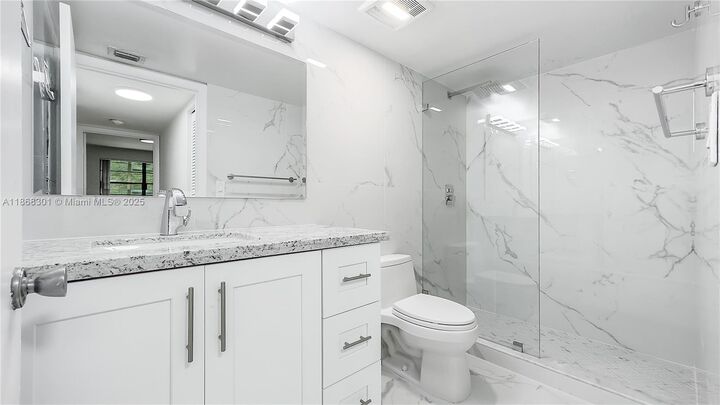 Property Photo: 7975 SW 86th St 227 FL 33143