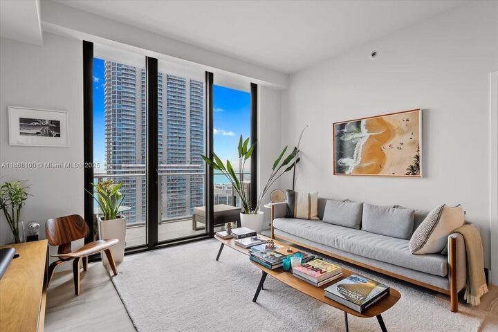 Property Photo:  1010 Brickell Ave 4803  FL 33131 