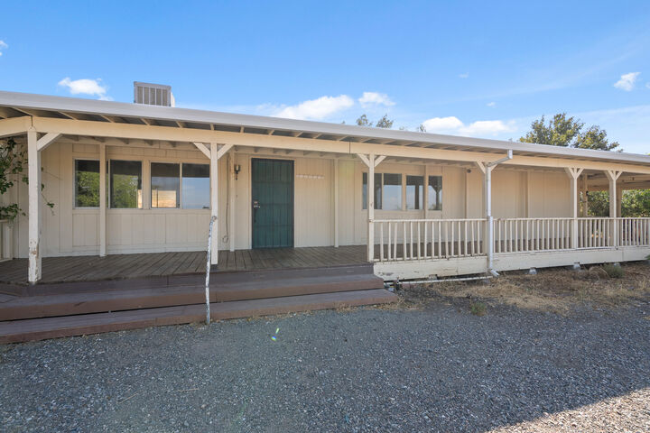 Property Photo:  13905 Mendenhall Road  CA 96080
