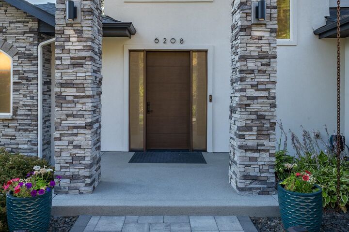 Property Photo: 6208 S Verona Ct WA 99223