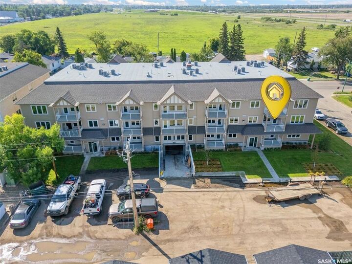 318 108th Street W 209  Saskatoon SK S7N 1P8 photo