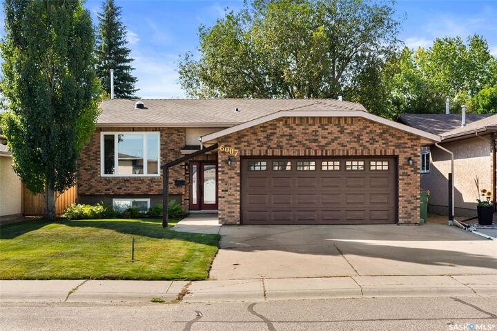 Property Photo: 6007 Ehrle Crescent SK S4X 4C8